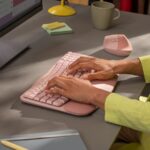 Logitech Wave Keys Rose — In Use