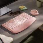 Logitech Wave Keys Rose — Lifestyle